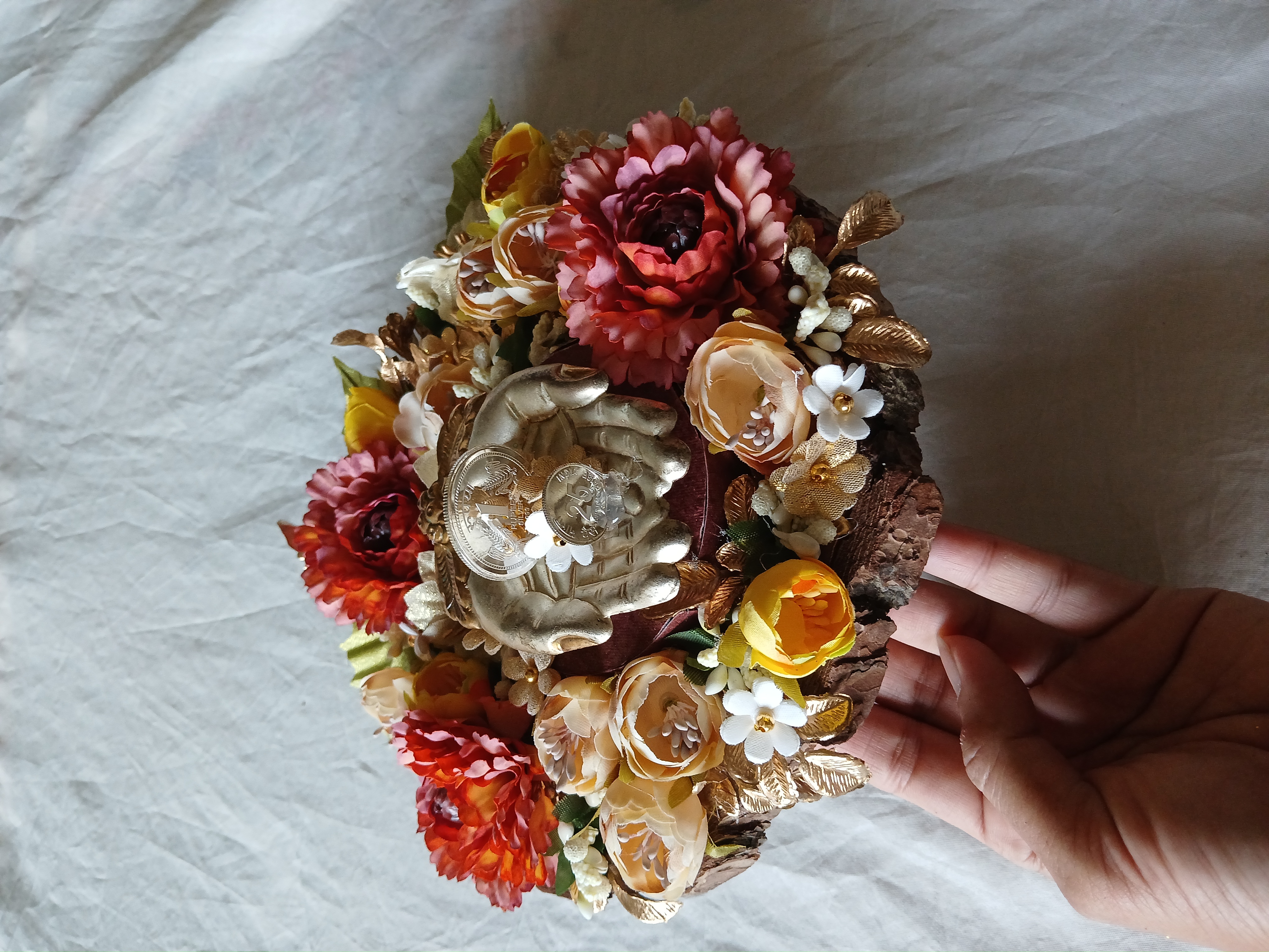 Wedding tray detail